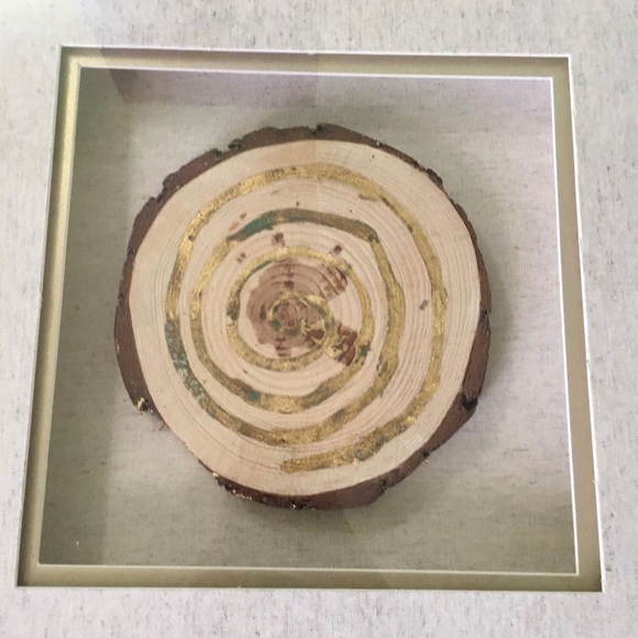 Hanging Wall and Room Decor - Picture 3 of 5